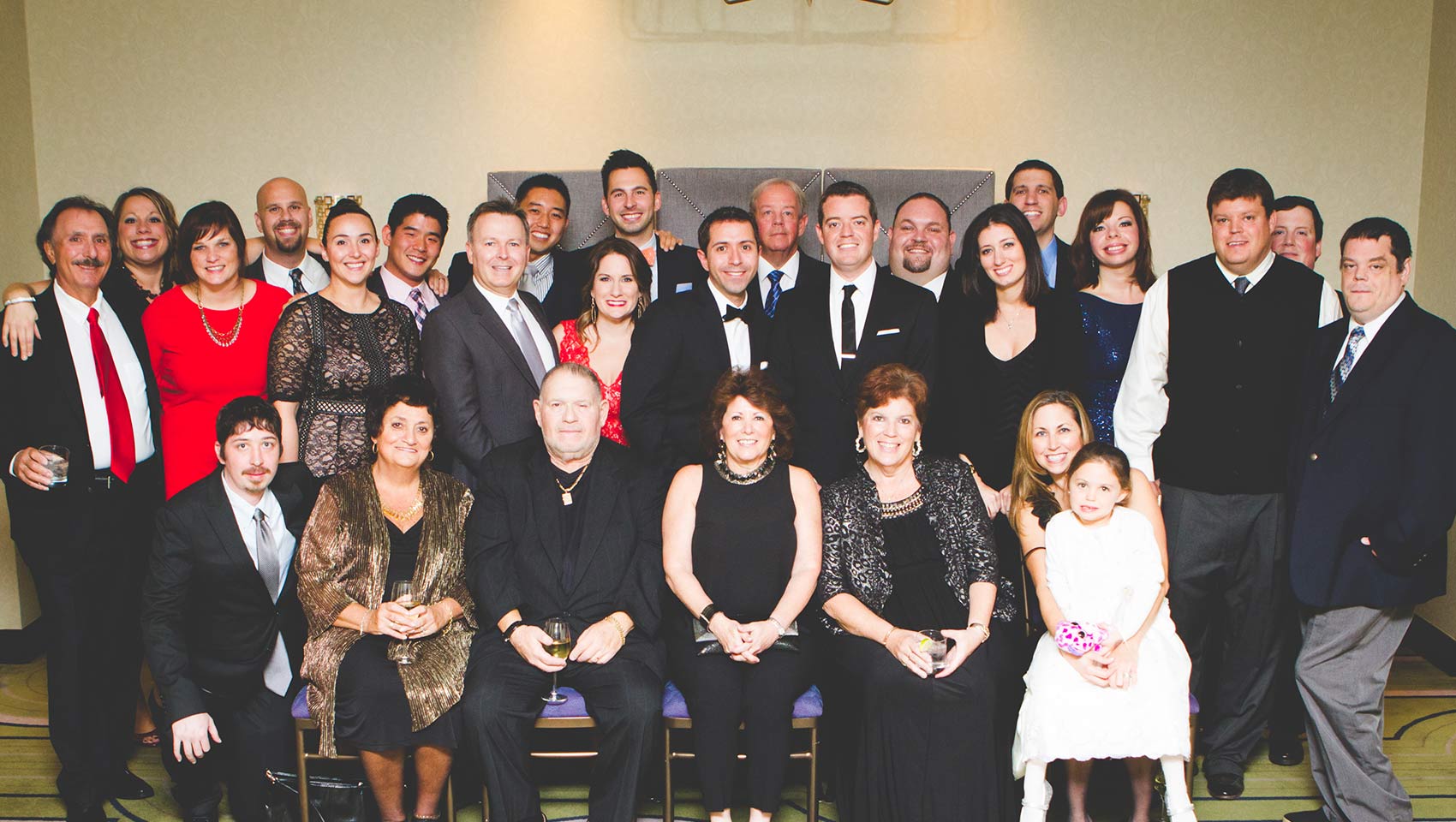 Grooms blended family picture