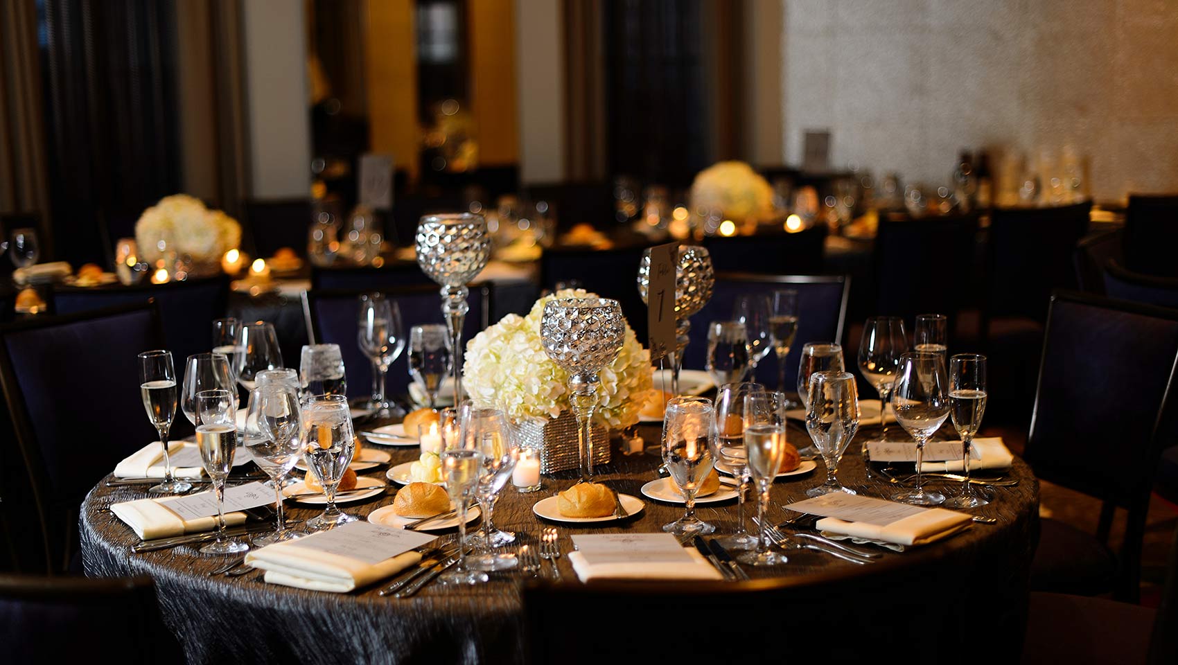 Round table decorated for reception event at Kimpton Hotel Palomar Philadelphia